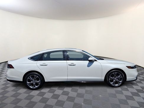 Used 2024 Honda Accord EX-L image 8