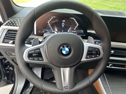 Used 2026 BMW X5 xDrive40i AWD/4WD image 17