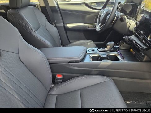 Certified 2025 Lexus NX 350h AWD w/ Accessory Package (2T) image 29