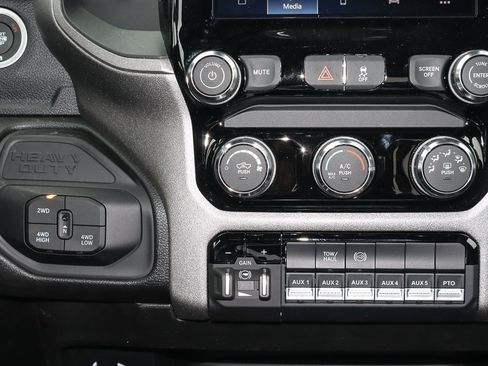 New 2026 RAM 5500 Tradesman w/ Chrome Appearance Group image 17