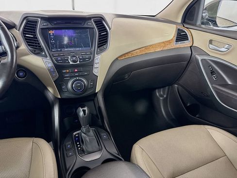 Used 2016 Hyundai Santa Fe Limited w/ Option Group 04 AWD/4WD image 25