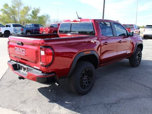 New 2026 GMC Canyon Elevation image 5