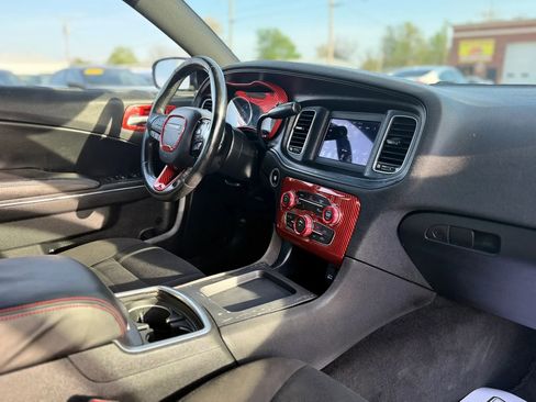 Used 2019 Dodge Charger Police w/ Street Appearance Group RWD image 24