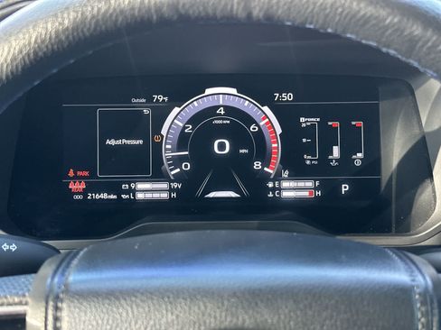 Used 2022 Toyota Tundra Platinum RWD image 22