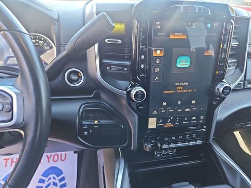 Used 2024 RAM 3500 Laramie w/ Night Edition image 17