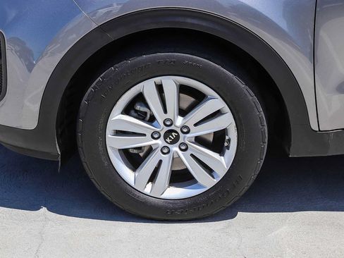 Used 2018 Kia Sportage LX FWD image 11