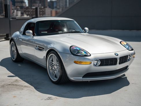 Used 2003 BMW Z8 RWD image 13