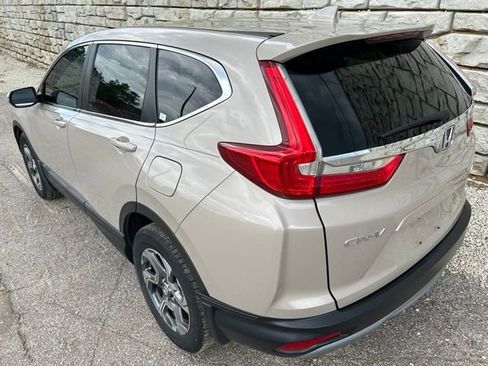Used 2017 Honda CR-V EX-L image 4