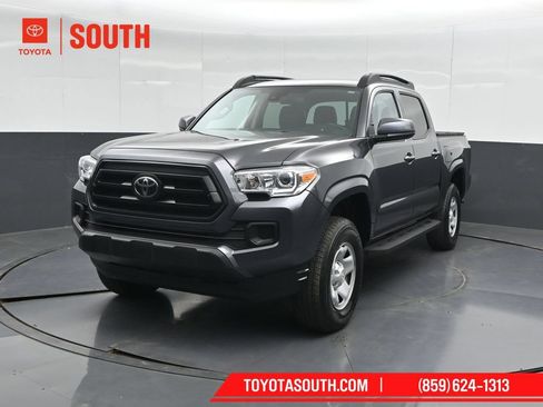Used 2023 Toyota Tacoma SR AWD/4WD image 5