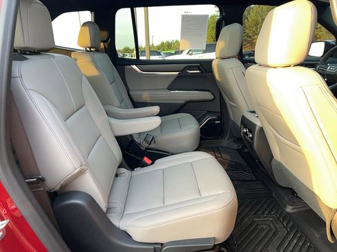 Used 2026 GMC Acadia Elevation w/ Elevation Premium Package image 27