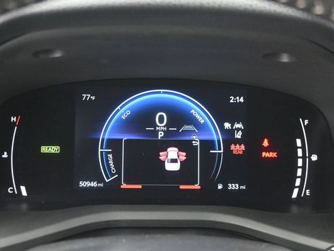 Used 2025 Toyota Camry SE FWD image 14