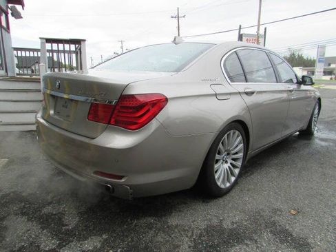 Used 2012 BMW ActiveHybrid 7 Li RWD image 7