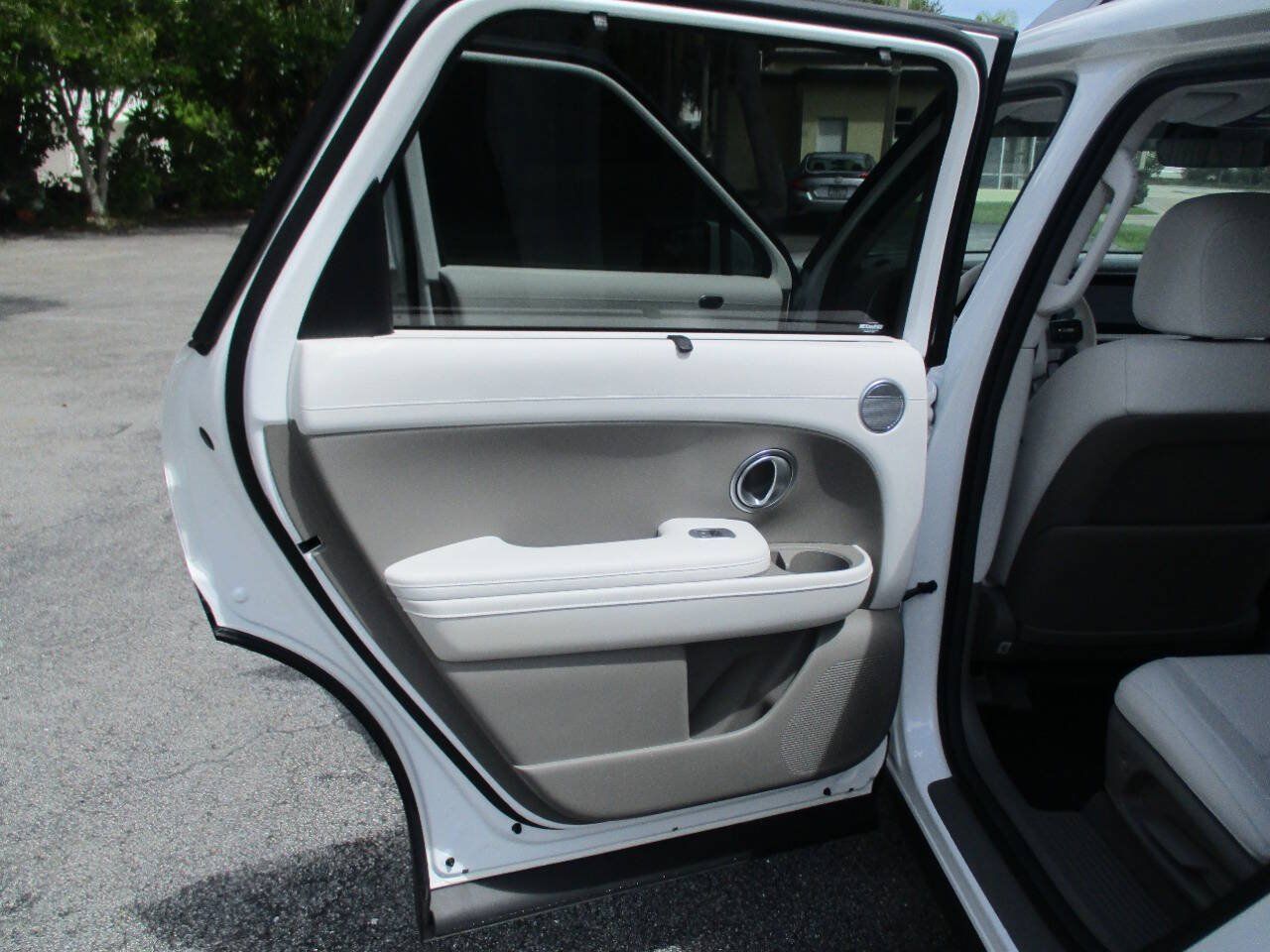 Used 2026 Hyundai Palisade SEL Premium FWD image 25
