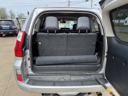 Used 2012 Lexus GX 460 w/ Comfort Plus Pkg AWD/4WD image 12