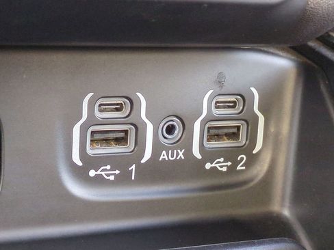 Used 2022 RAM 1500 Rebel w/ G/T Package image 36