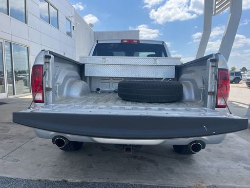 Used 2013 RAM 1500 Express image 22