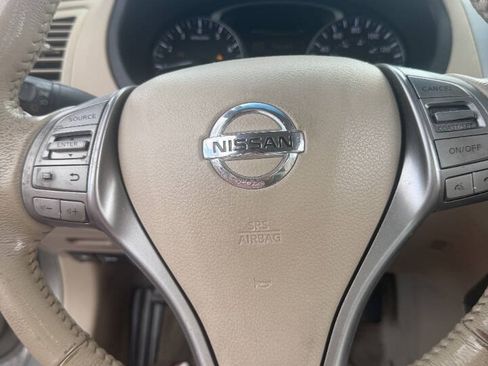 Used 2013 Nissan Altima 2.5 SV FWD image 13
