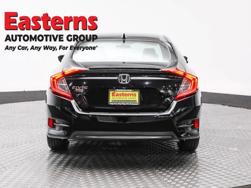 Used 2016 Honda Civic EX-T image 6