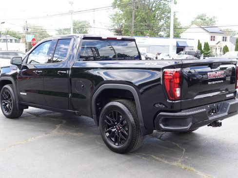 Used 2023 GMC Sierra 1500 Elevation AWD/4WD image 3