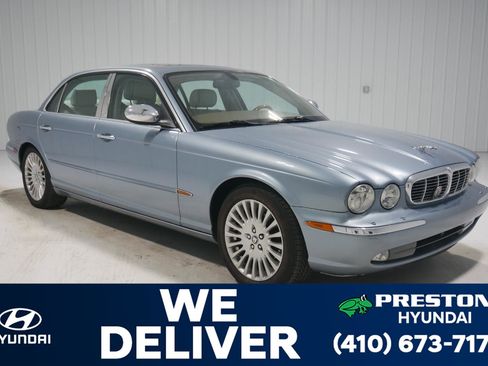 Used 2005 Jaguar XJ Vanden Plas image 3