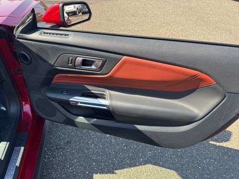 Used 2024 Ford Mustang Premium image 20