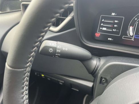 Used 2025 Toyota Corolla Core image 24