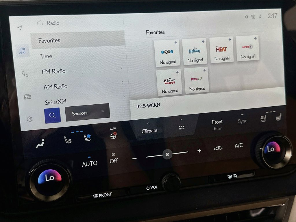 Used 2023 Lexus RX 350 Premium Plus w/ Accessory Package (Z1) FWD image 27