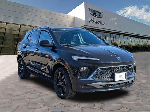 Used 2024 Buick Encore GX Sport Touring w/ Comfort Package image 7