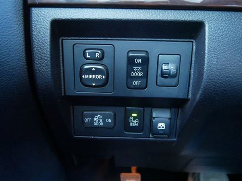 Certified 2016 Toyota Tundra Limited image 30