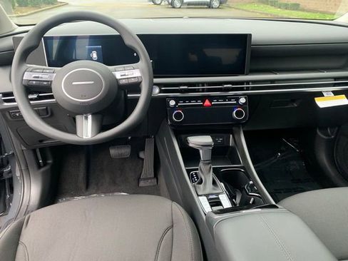 New 2026 Hyundai Tucson SEL image 16