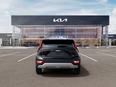 New 2026 Kia Niro LX FWD image 5