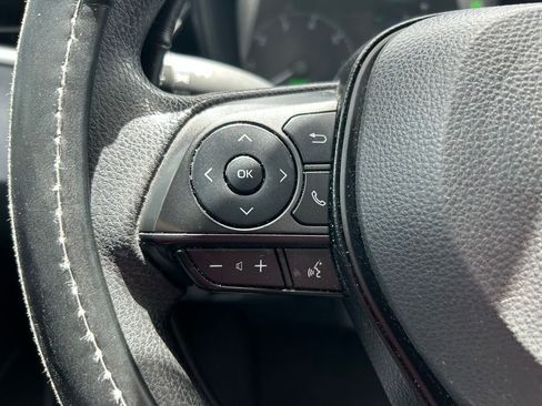 Used 2024 Toyota Corolla LE FWD image 20