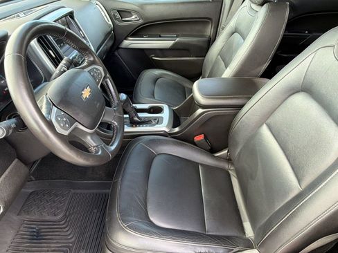 Used 2017 Chevrolet Colorado LT w/ Luxury Package, Chrome RWD image 27