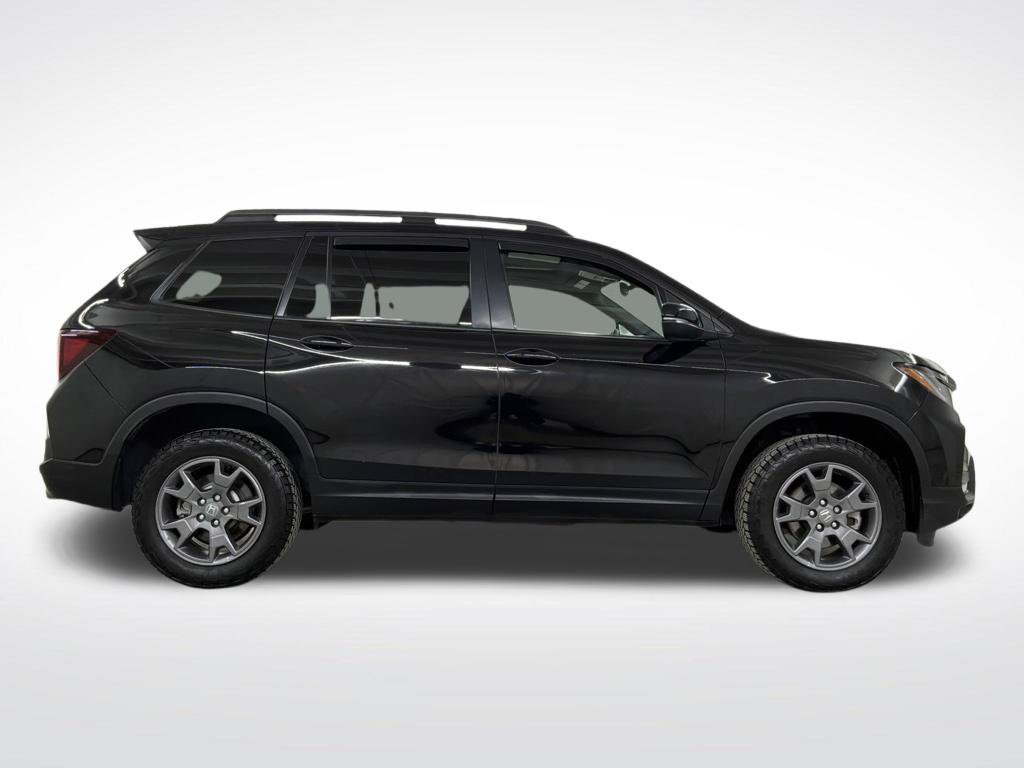 Certified 2024 Honda Passport TrailSport image 32