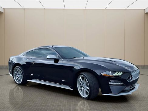 Used 2022 Ford Mustang Coupe image 20