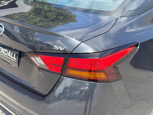 Used 2022 Nissan Altima 2.5 SV image 24