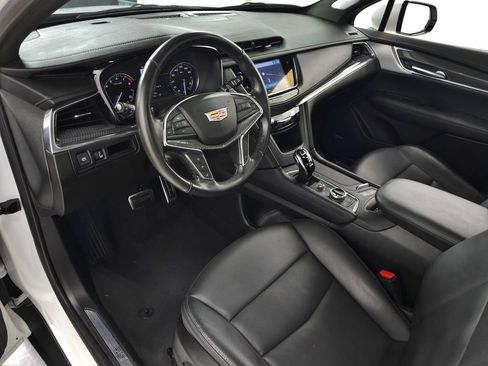 Certified 2024 Cadillac XT5 Sportv AWD/4WD image 16