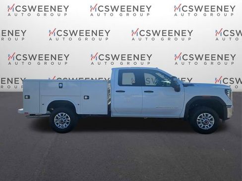 New 2026 GMC Sierra 2500 Pro w/ Convenience Package RWD image 6