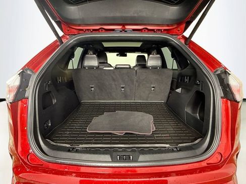 Used 2023 Ford Edge ST-Line image 25