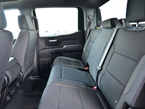 New 2026 Chevrolet Silverado 1500 Custom Trail Boss AWD/4WD image 16