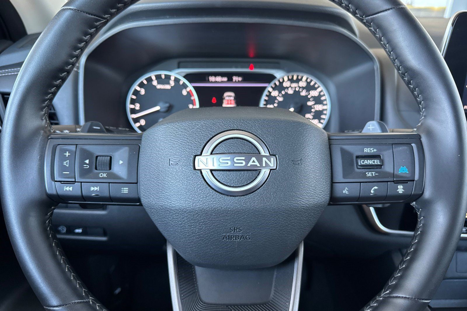 Used 2025 Nissan Rogue SV AWD/4WD image 11