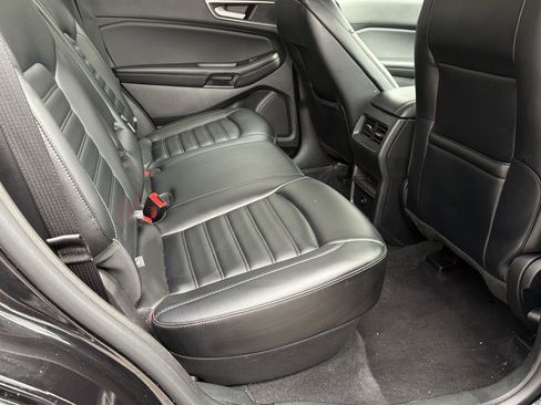 Used 2023 Ford Edge SEL image 24