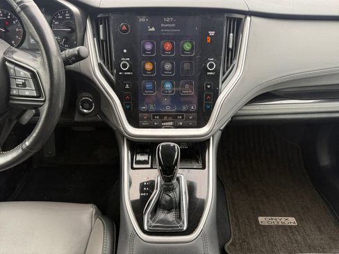 Used 2024 Subaru Outback Onyx Edition image 11