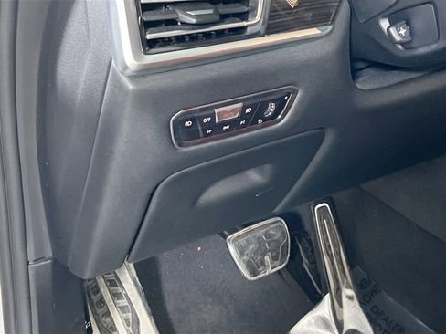 Used 2019 BMW X7 xDrive40i w/ Premium Package image 10