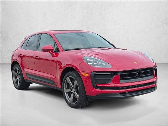 Used 2025 Porsche Macan Turbo AWD/4WD image 3