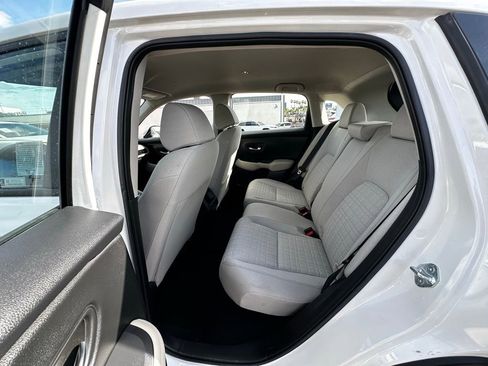 Certified 2024 Honda HR-V LX image 16