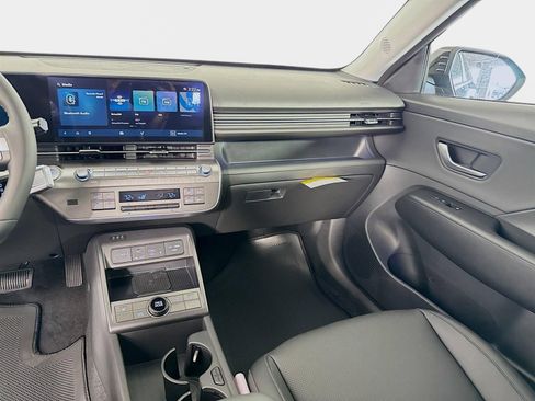 New 2026 Hyundai Kona SEL Premium image 24