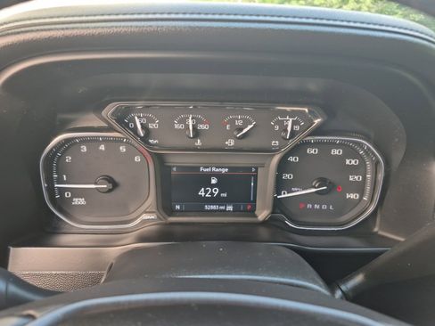 Used 2023 GMC Sierra 2500 AT4 w/ Snow Plow Prep/Camper Package image 27