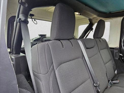 Used 2020 Jeep Wrangler Unlimited Sport S image 19