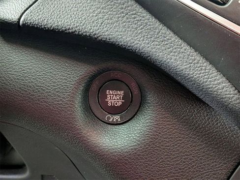 Certified 2021 Jeep Cherokee Latitude Lux image 21